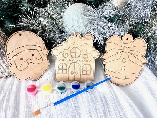 Christmas DIY bauble paint kit for kids